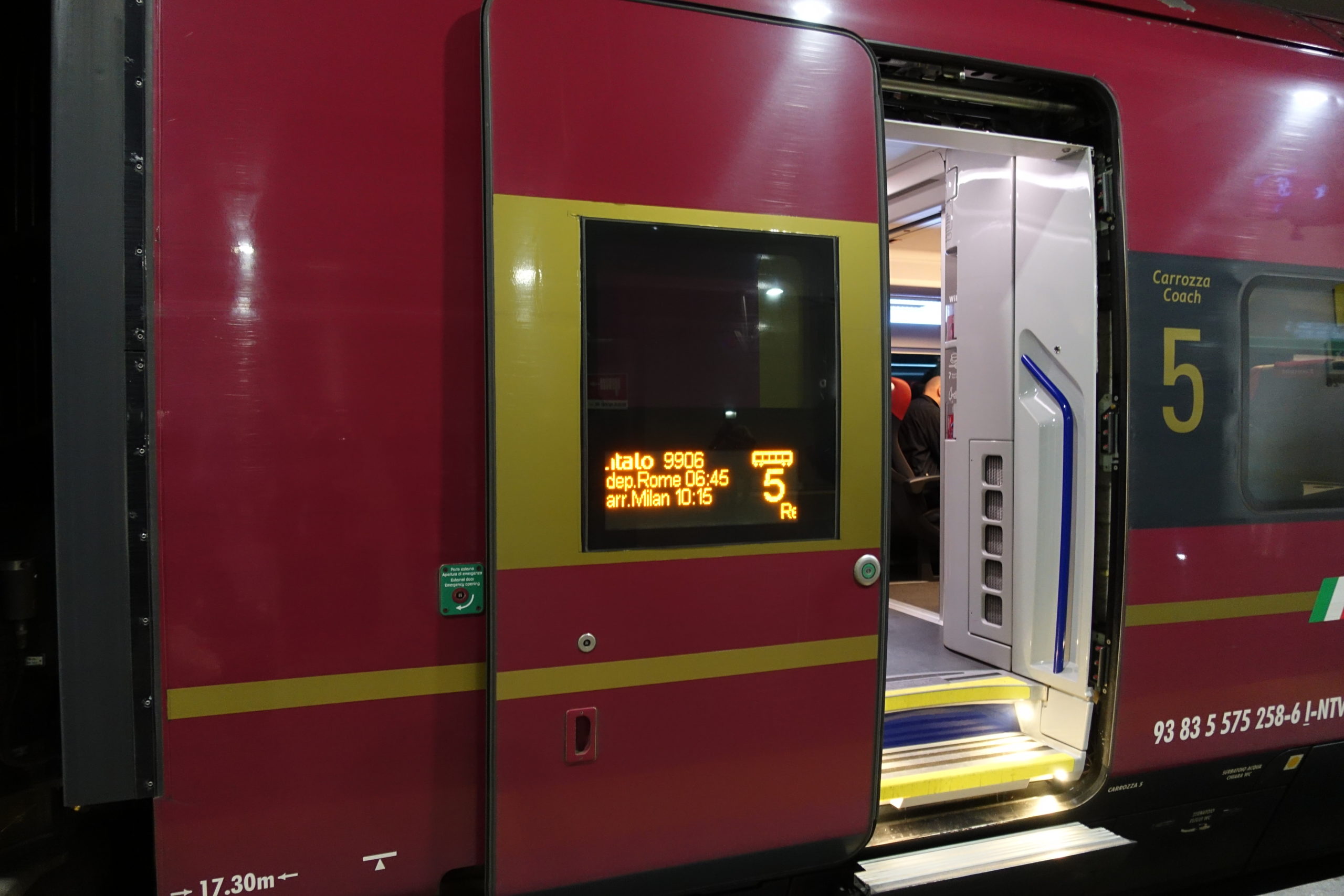 イタリアの長距離列車イタロとトレイタニアの乗り方