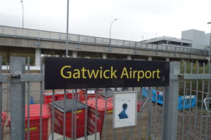 ロンドン・ガトウィック空港の電車でのアクセス方法