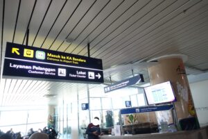 ジョグジャカルタ空港からジョグジャカルタ市内への電車での行き方