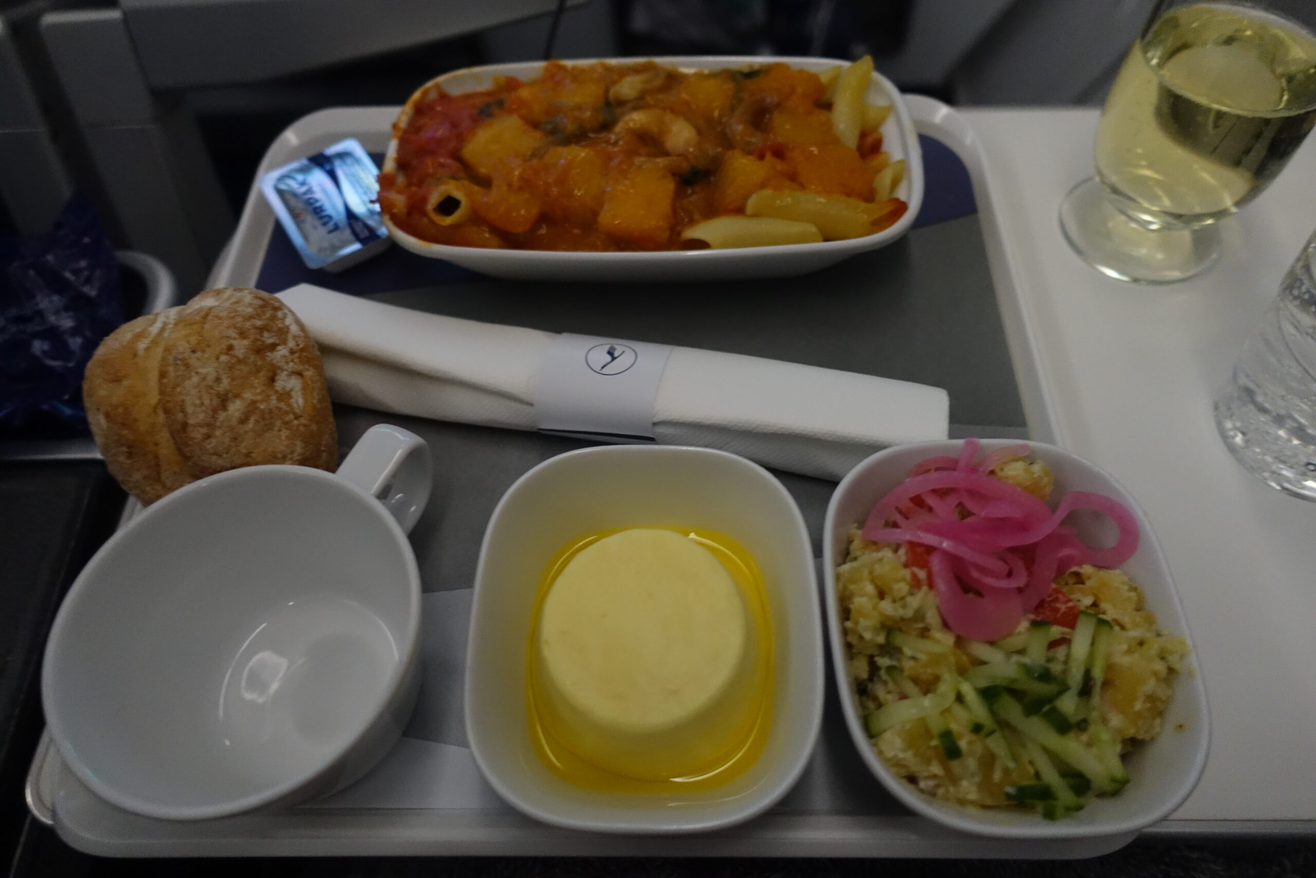 ルフトハンザ航空のプレミアムエコノミークラスとの特徴