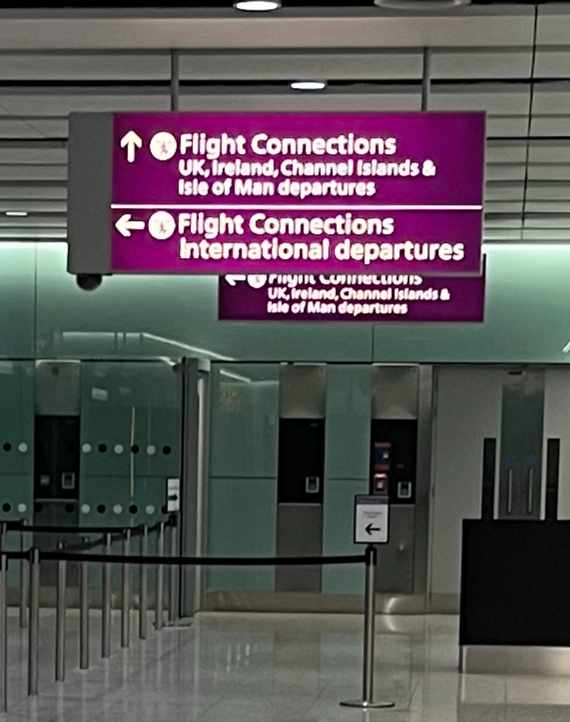 ロンドン・ヒースロー空港　ターミナル5からターミナル２への乗継方法