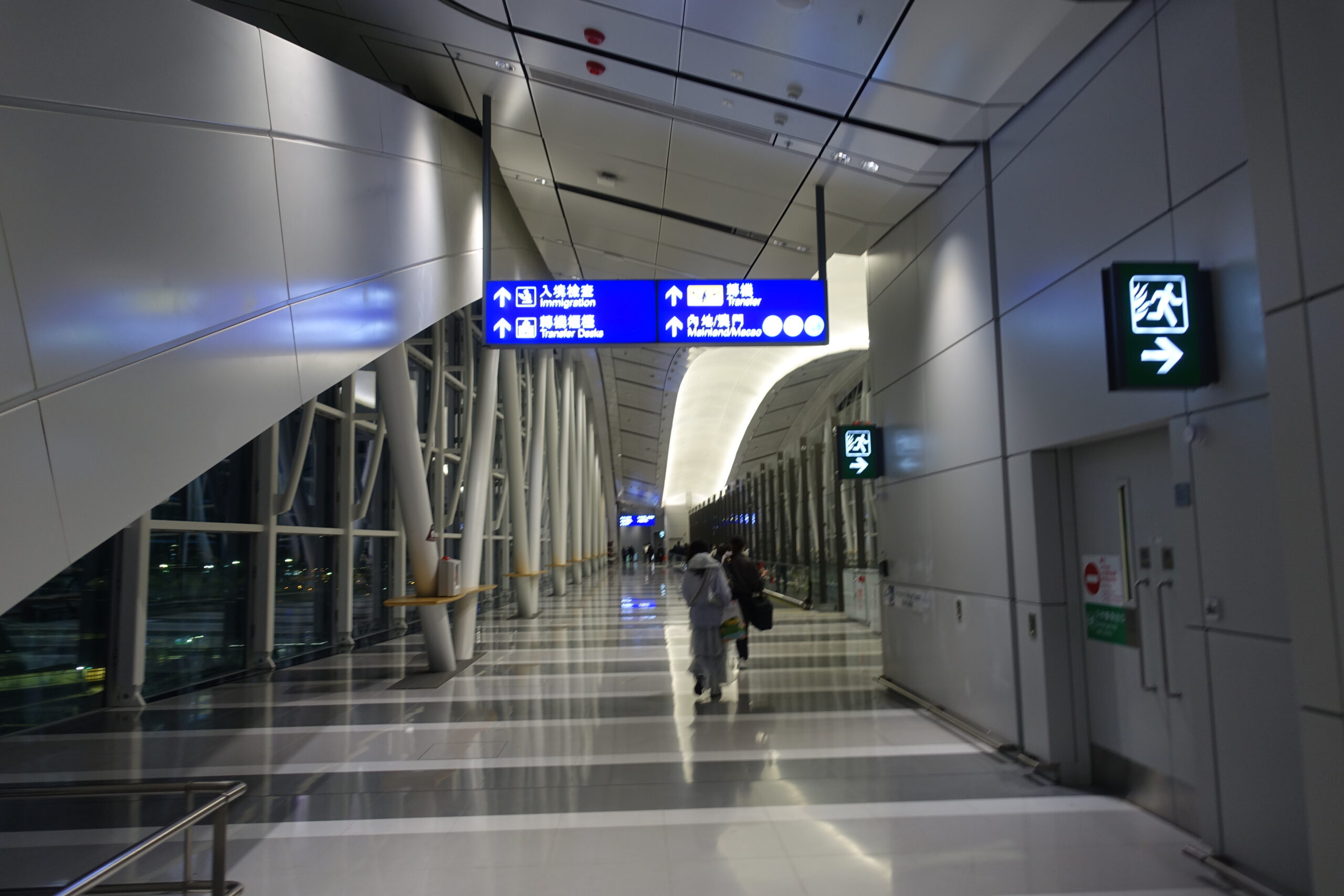 キャセイパシフィック航空 Airbus321 台北ー香港便　搭乗記　