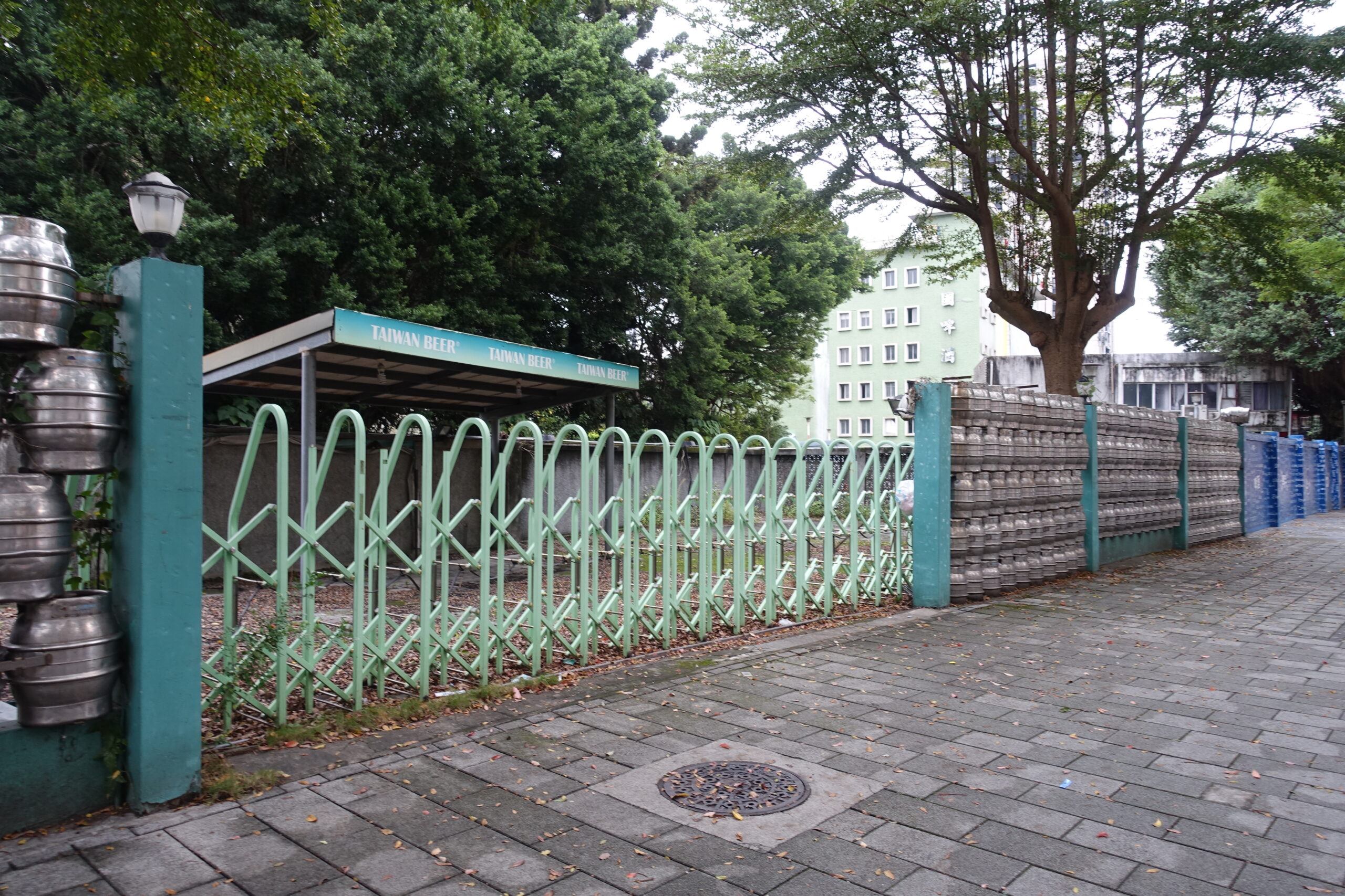 台湾ビールの生ビールが飲める場所はどこか探してみた。