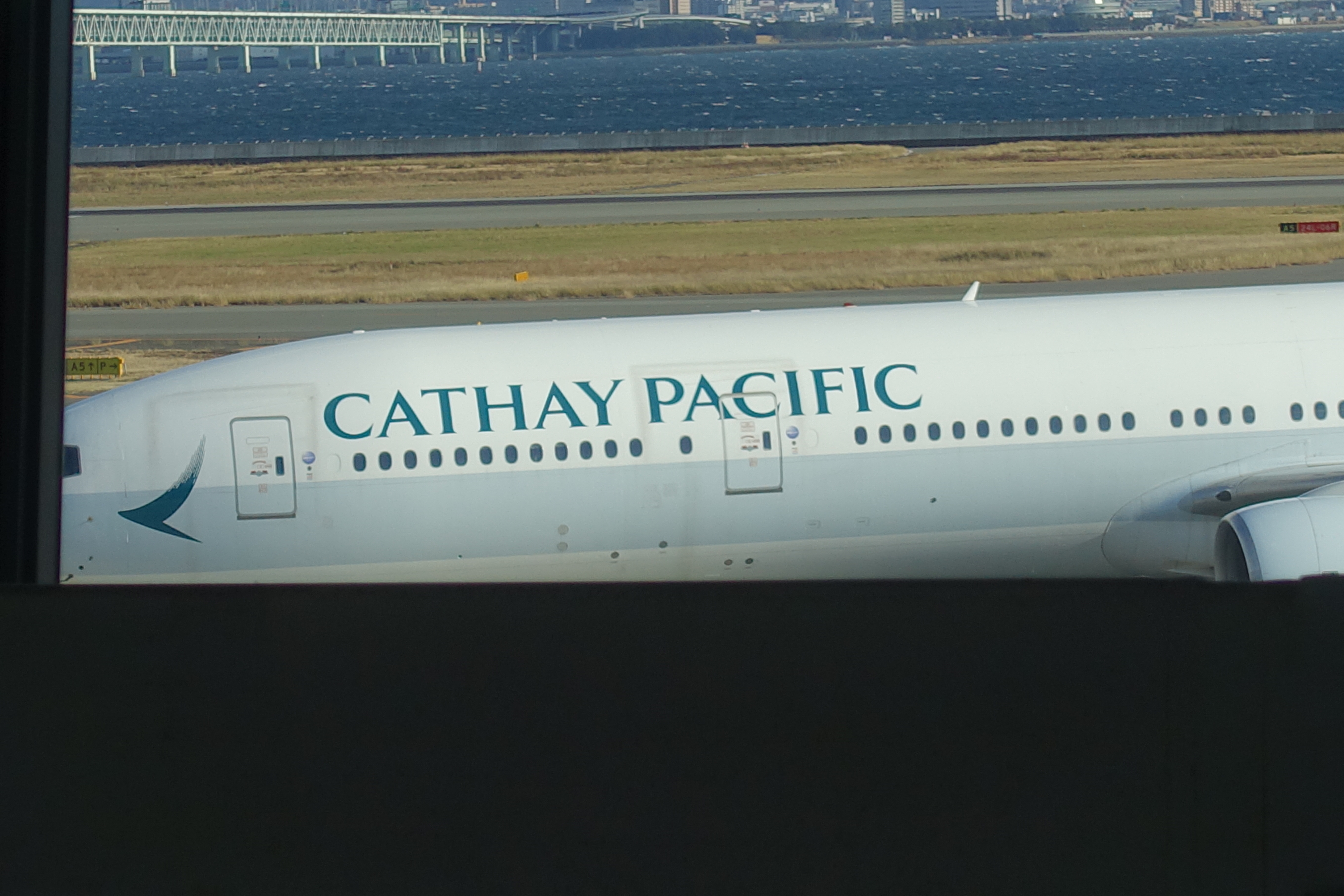 キャセイパシフィック航空でサファイア会員(JGC)が受けれる特典