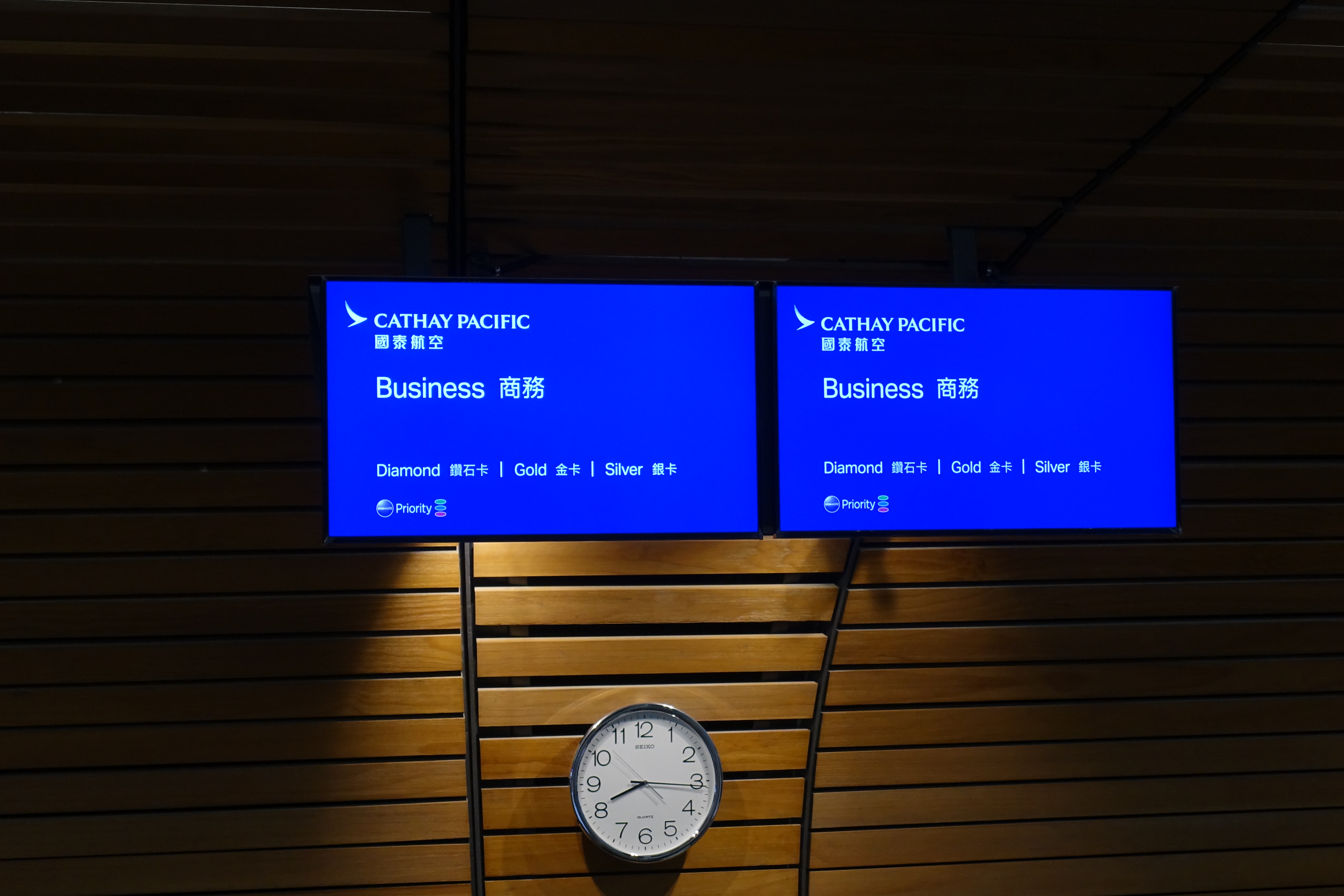 キャセイパシフィック航空でサファイア会員(JGC)が受けれる特典