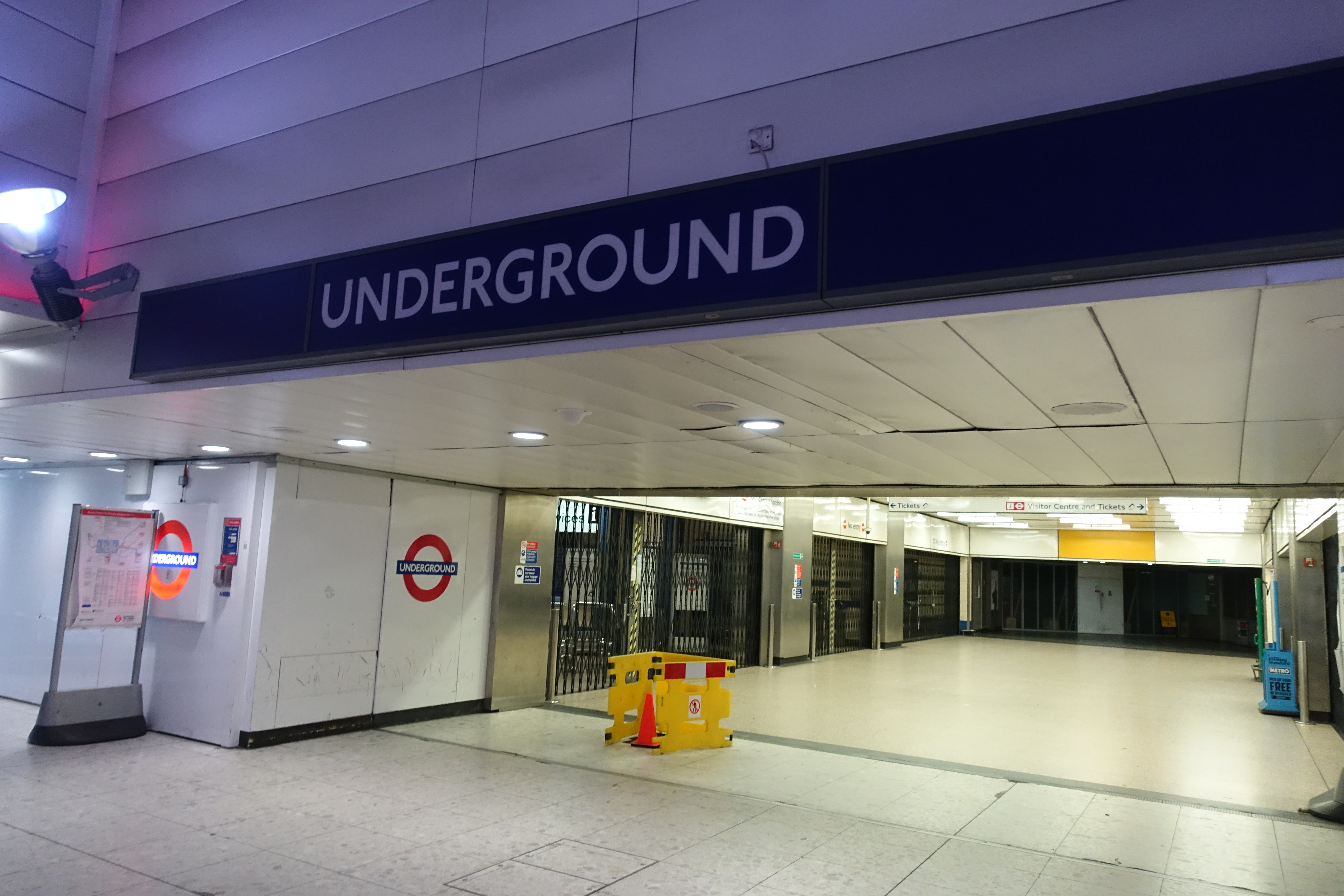 ロンドン・ヒースロー空港からロンドン市内、アクセス方法、詳細比較。
