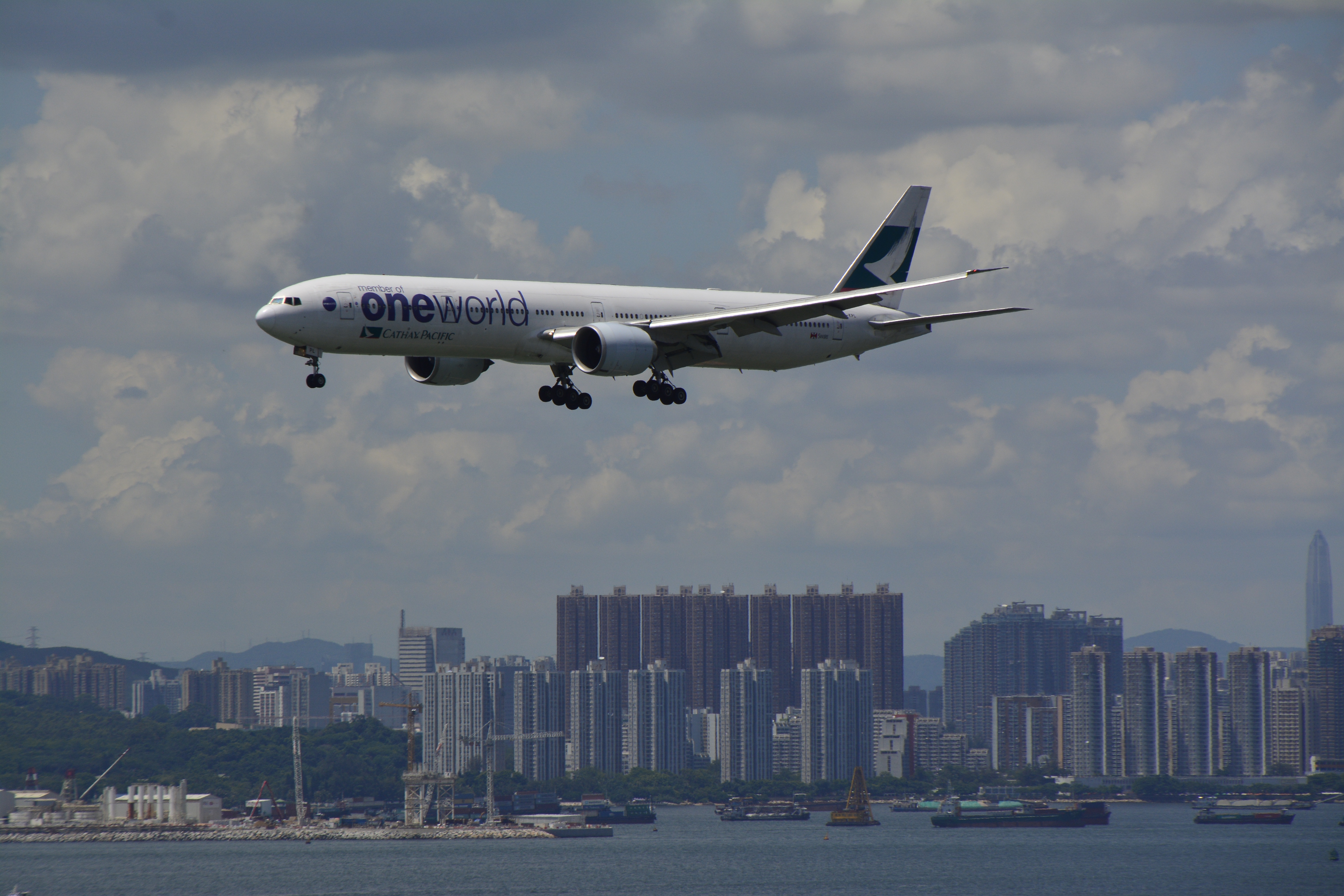 キャセイパシフィック航空　台湾発券と別々の予約を取った場合の注意点